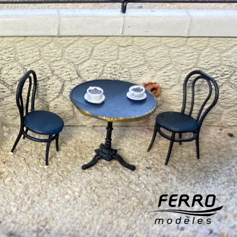 « Bistro » round table and chairs