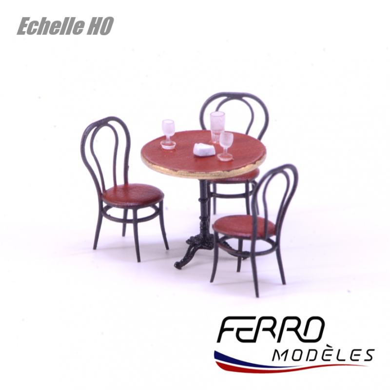 Table ronde et chaises de bistro - Modèles peints et patinés